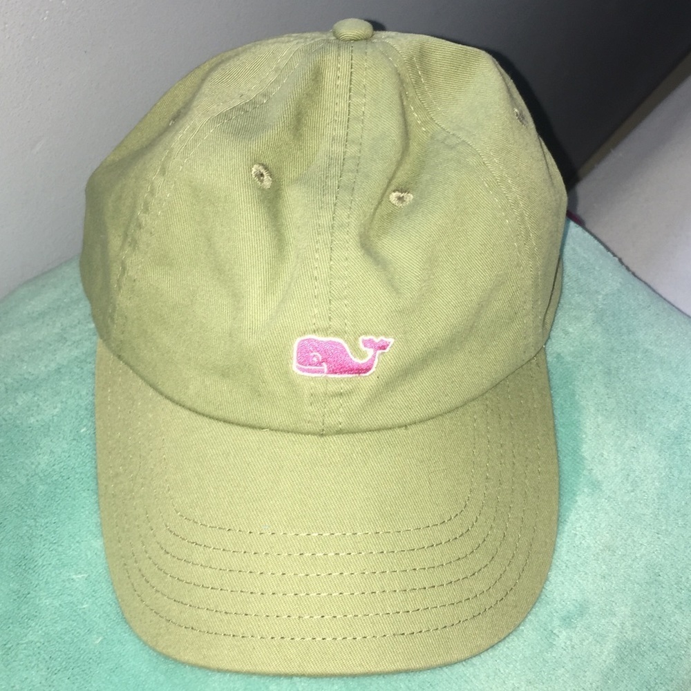 Women’s Vineyard vines hat